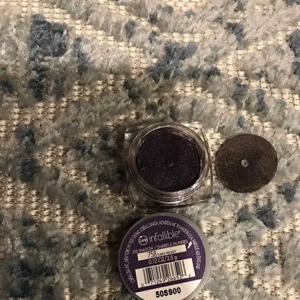 (New) L’Oréal infallible purple priority